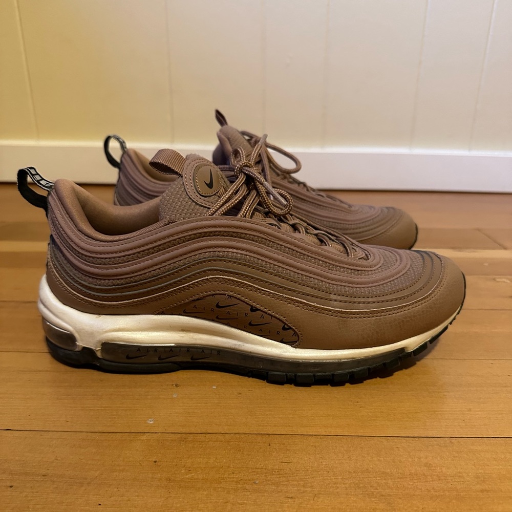 Tan / Mauve Nike Air Max 97 Sneakers size 11